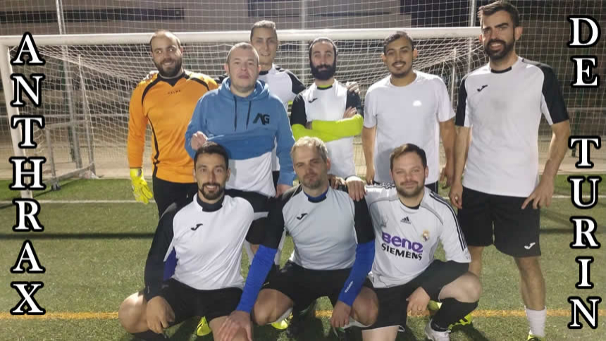 EN MITAD DE TABLA. ZONA SUR DIARIO 1ª DIVISION